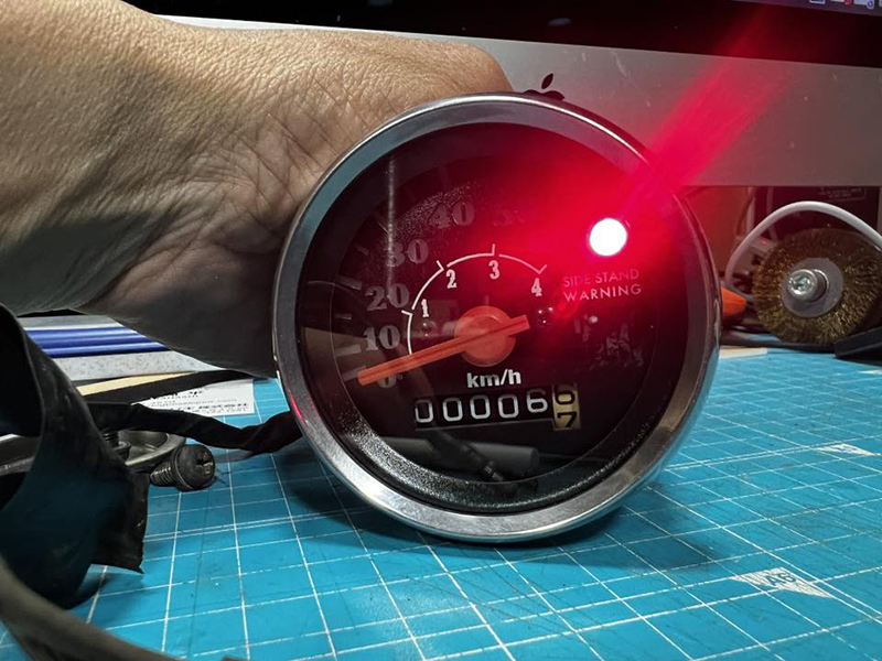 ホンダ ジャズ メーターの分解修理